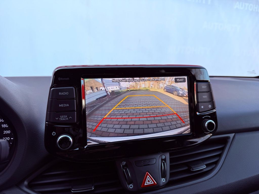 Hyundai i30 17
