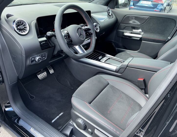 Mercedes-Benz GLA 15