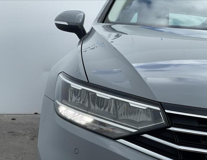 Volkswagen Passat 20