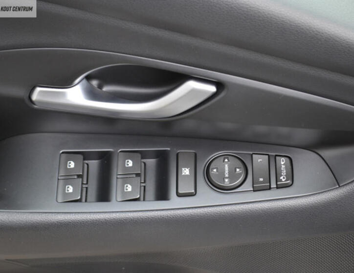 Hyundai i30 40