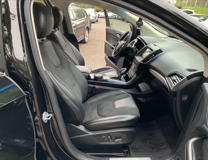 Ford Edge 17