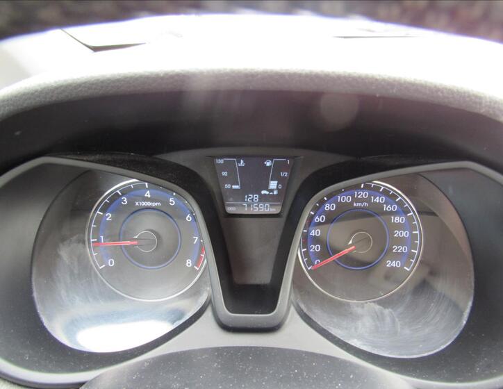 Hyundai ix20 13