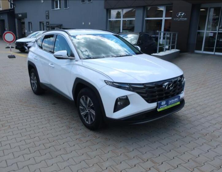 Hyundai Tucson 1