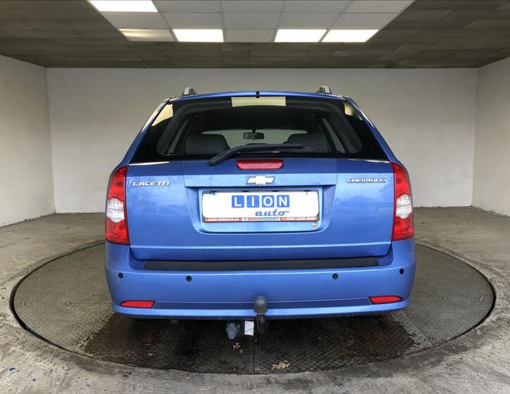 Chevrolet Nubira 6