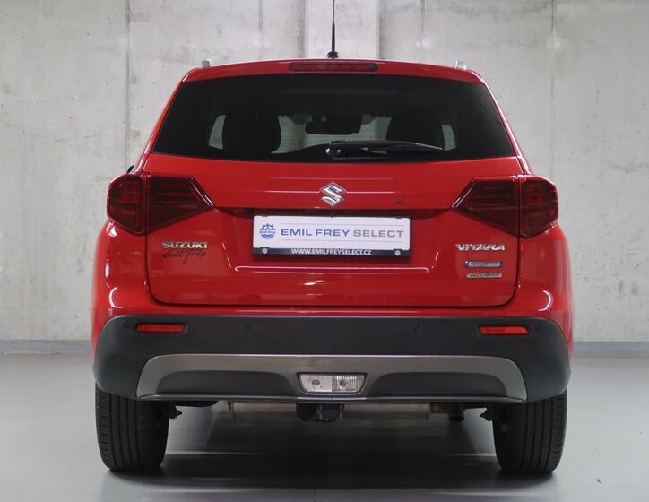 Suzuki Vitara 6