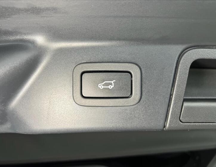 Land Rover Range Rover Velar 30