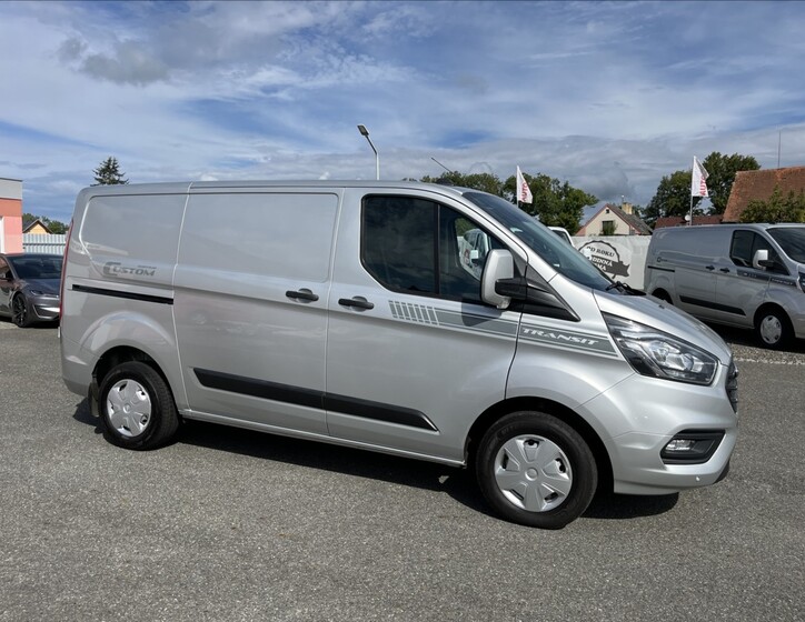 Ford Transit Custom 3