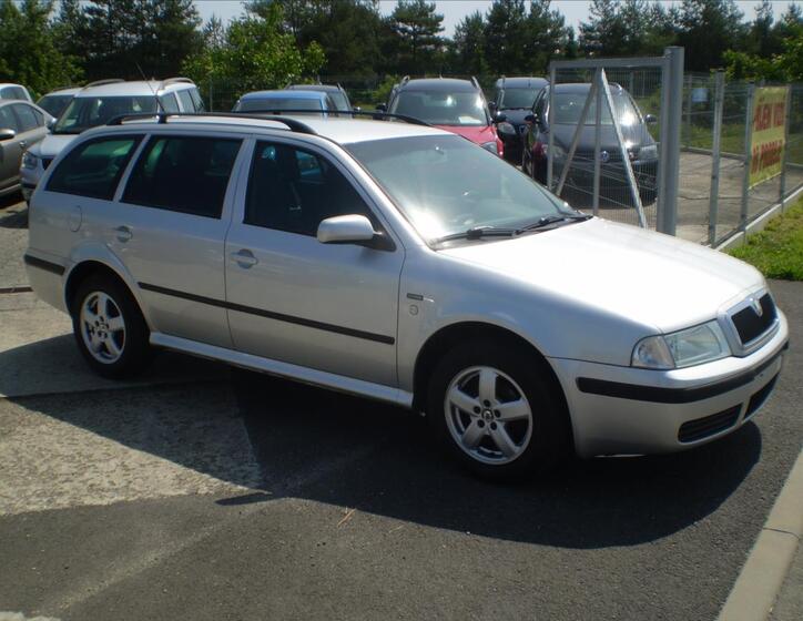 Škoda Octavia 3