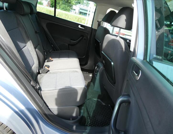 Volkswagen Golf Plus 26