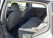 Volkswagen Golf 33