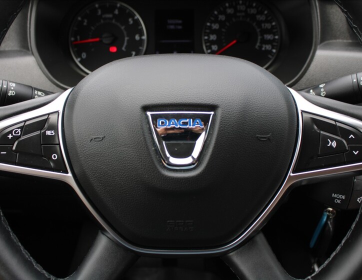 Dacia Duster 13
