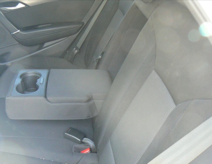 Hyundai i40 17