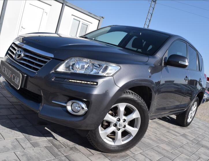 Toyota RAV4 1