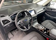 Ford Galaxy 9