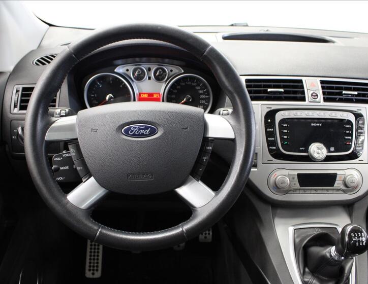 Ford Kuga 27