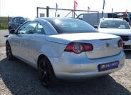 Volkswagen EOS 6