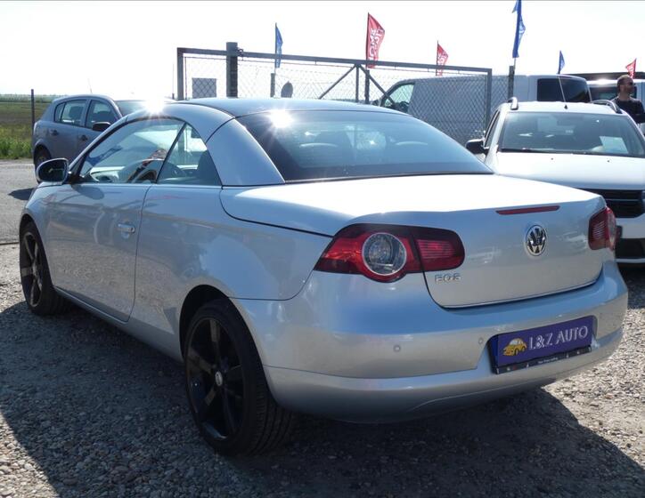 Volkswagen EOS 6