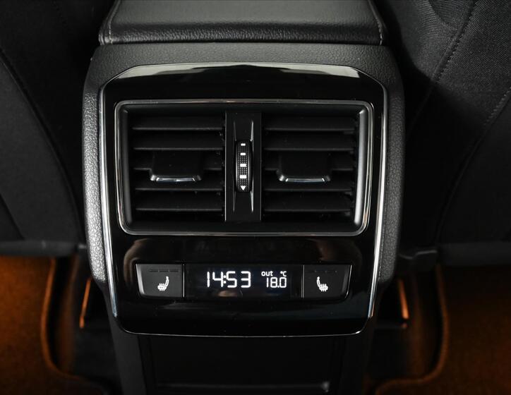 Škoda Superb 23