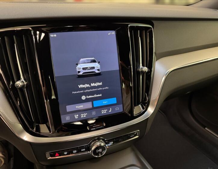 Volvo V60 9