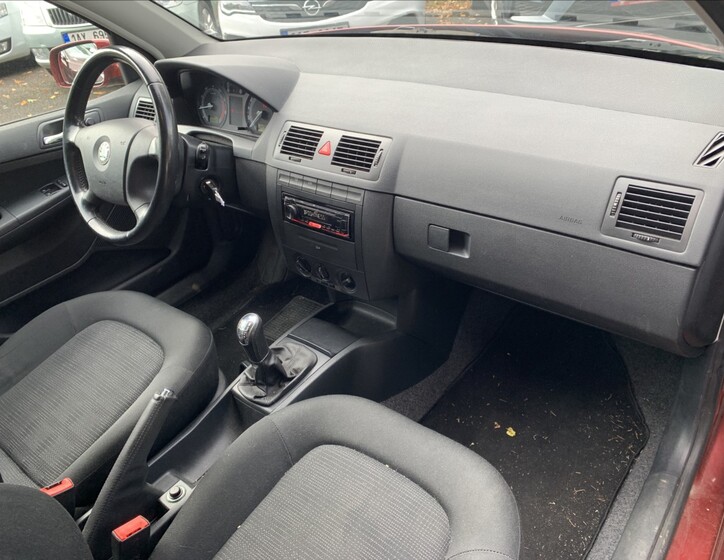 Škoda Fabia 13
