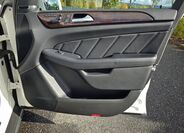 Mercedes-Benz GL 17