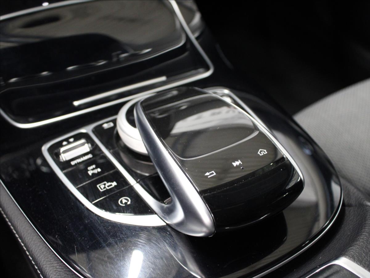 Mercedes-Benz Třídy E