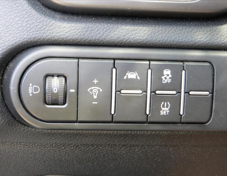 KIA Ceed 12