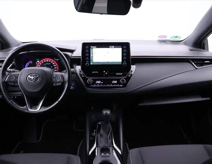Toyota Corolla 33