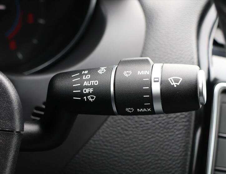 Jaguar XE 21