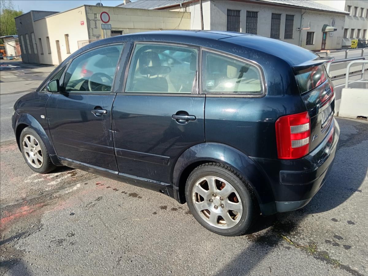 Audi A2