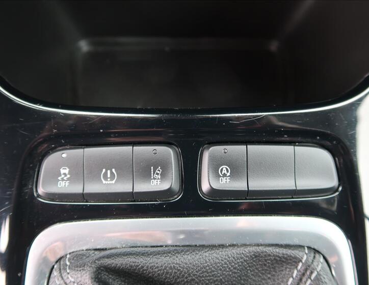 Opel Crossland X 15