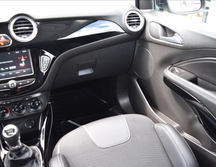 Opel Adam 24