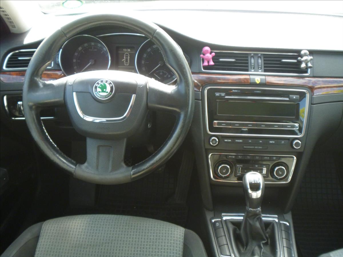 Škoda Superb