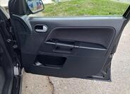 Ford Fusion 17