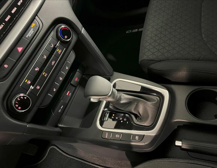 KIA Ceed 11