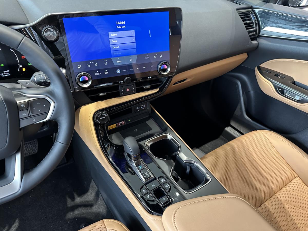 Lexus NX 450h plus