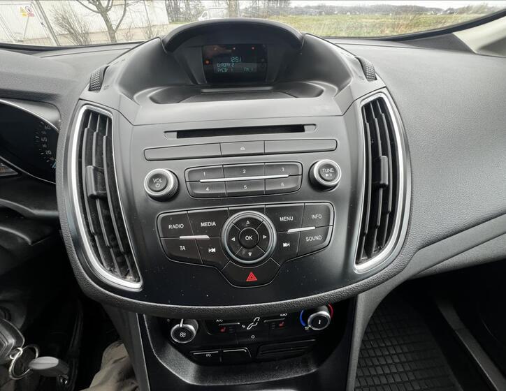 Ford Grand C-MAX 27