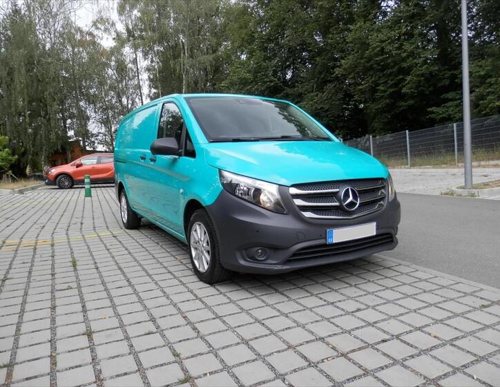 Mercedes-Benz Vito 4