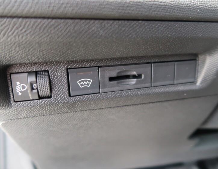 Peugeot 308 16