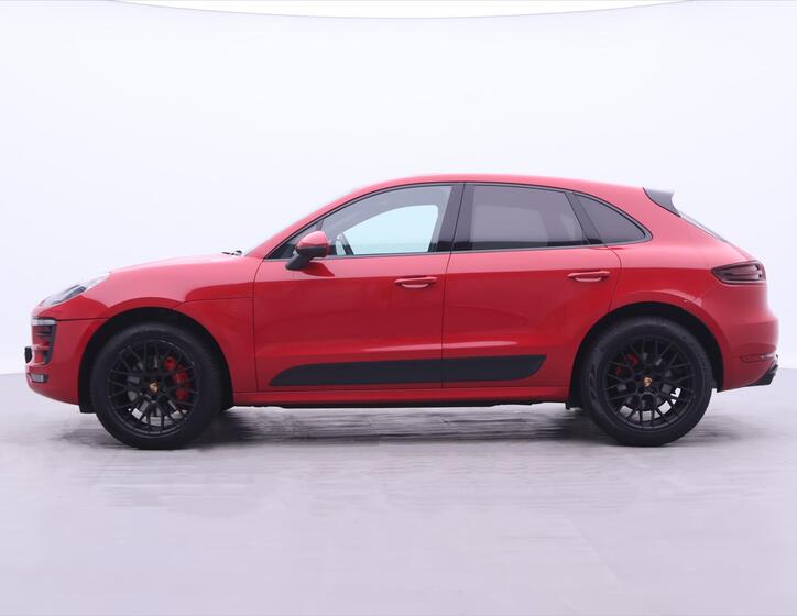 Porsche Macan 4