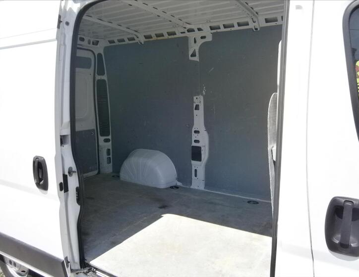 Peugeot Boxer 8