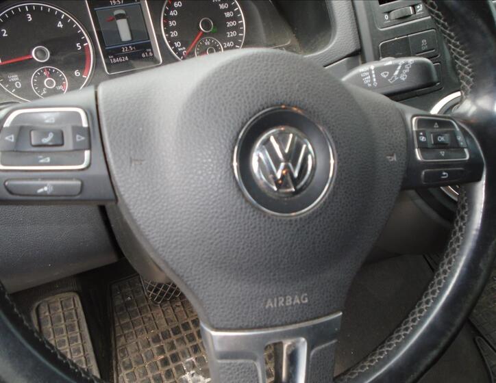 Volkswagen Multivan 31