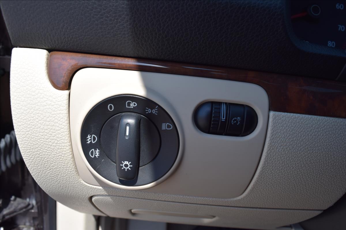 Volkswagen EOS