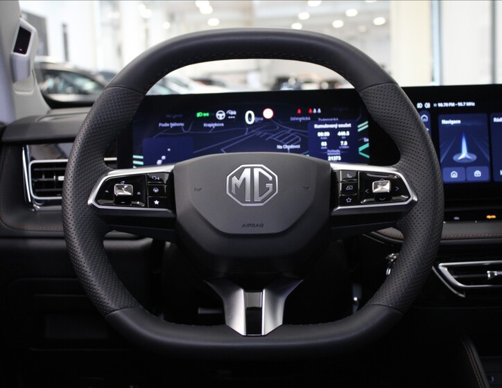 MG HS 9