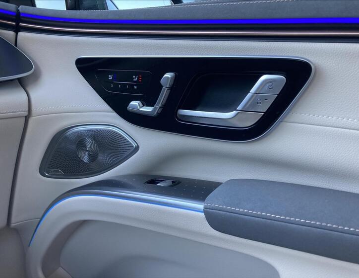 Mercedes-Benz EQS 18