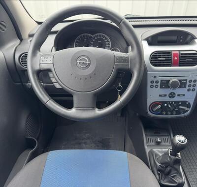 Opel Combo 30
