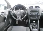 Volkswagen Golf 13