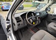 Volkswagen Caravelle 3