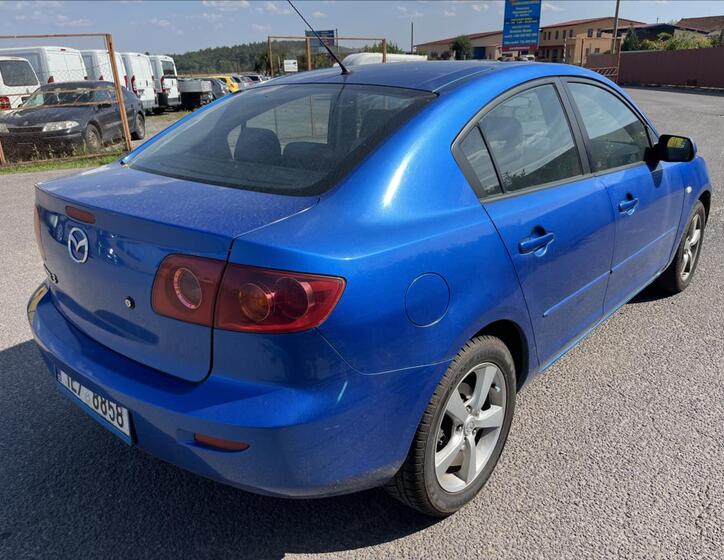 Mazda 3 6