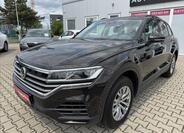 Volkswagen Touareg 1